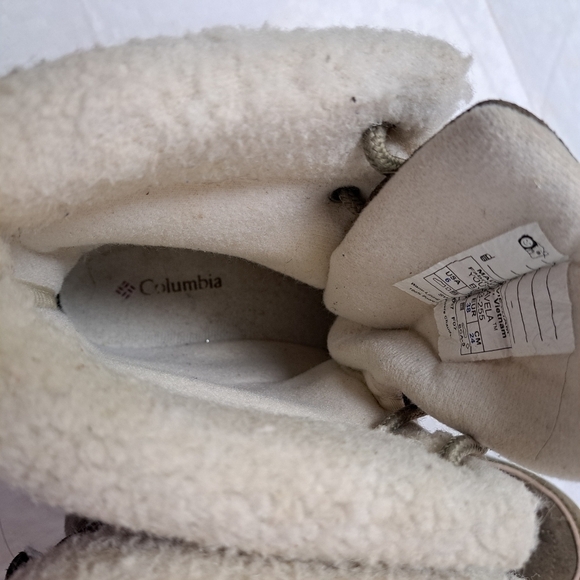 Columbia Winter /Trek Boots Youth 6 - Picture 8 of 12